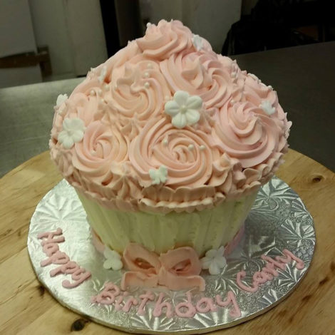 Giant Cupcake, pink