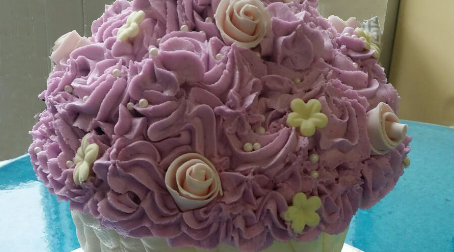 Giant Cupcake, purple